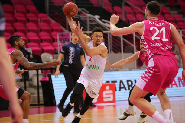 连续变向甩 连续变向甩