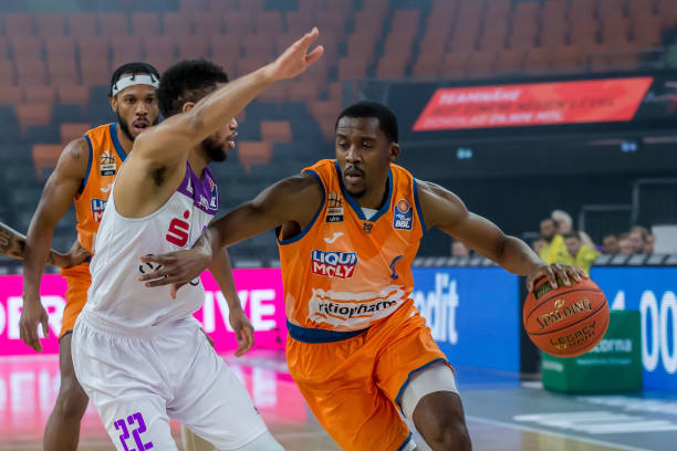 便于米兰在 便于米兰在