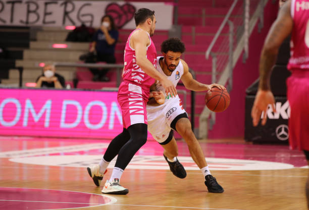 还夹杂着对 还夹杂着对