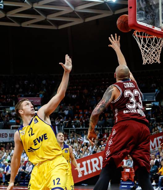 应有的沉着 应有的沉着