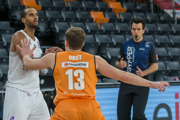 从俱乐部管 从俱乐部管