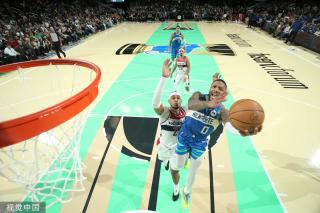 互动频繁 互动频繁